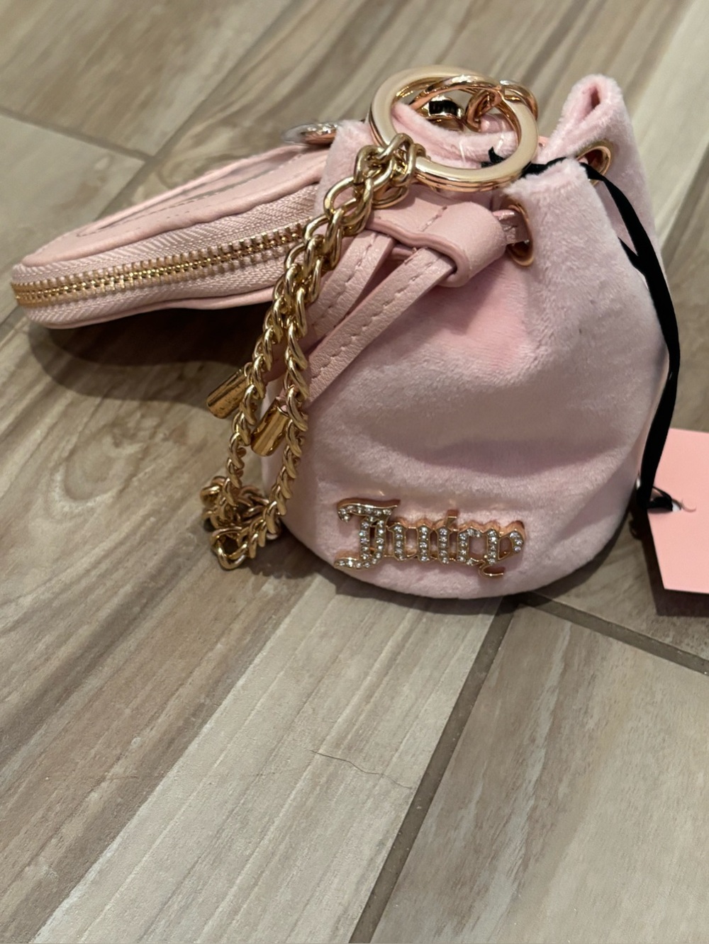NWT 90’s fabulous Juicy Couture Pink Velvet Mini Drawstring Bag & heart case